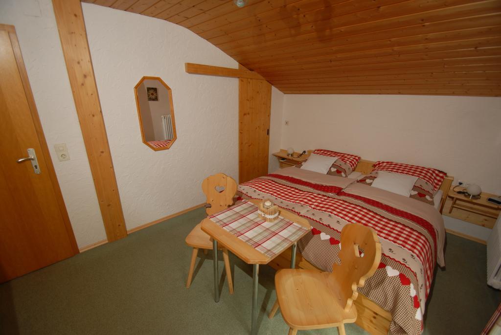 Landhaus Bergleben Hotel Oberstdorf Kamer foto